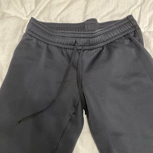 Thick underarmour sweatpants